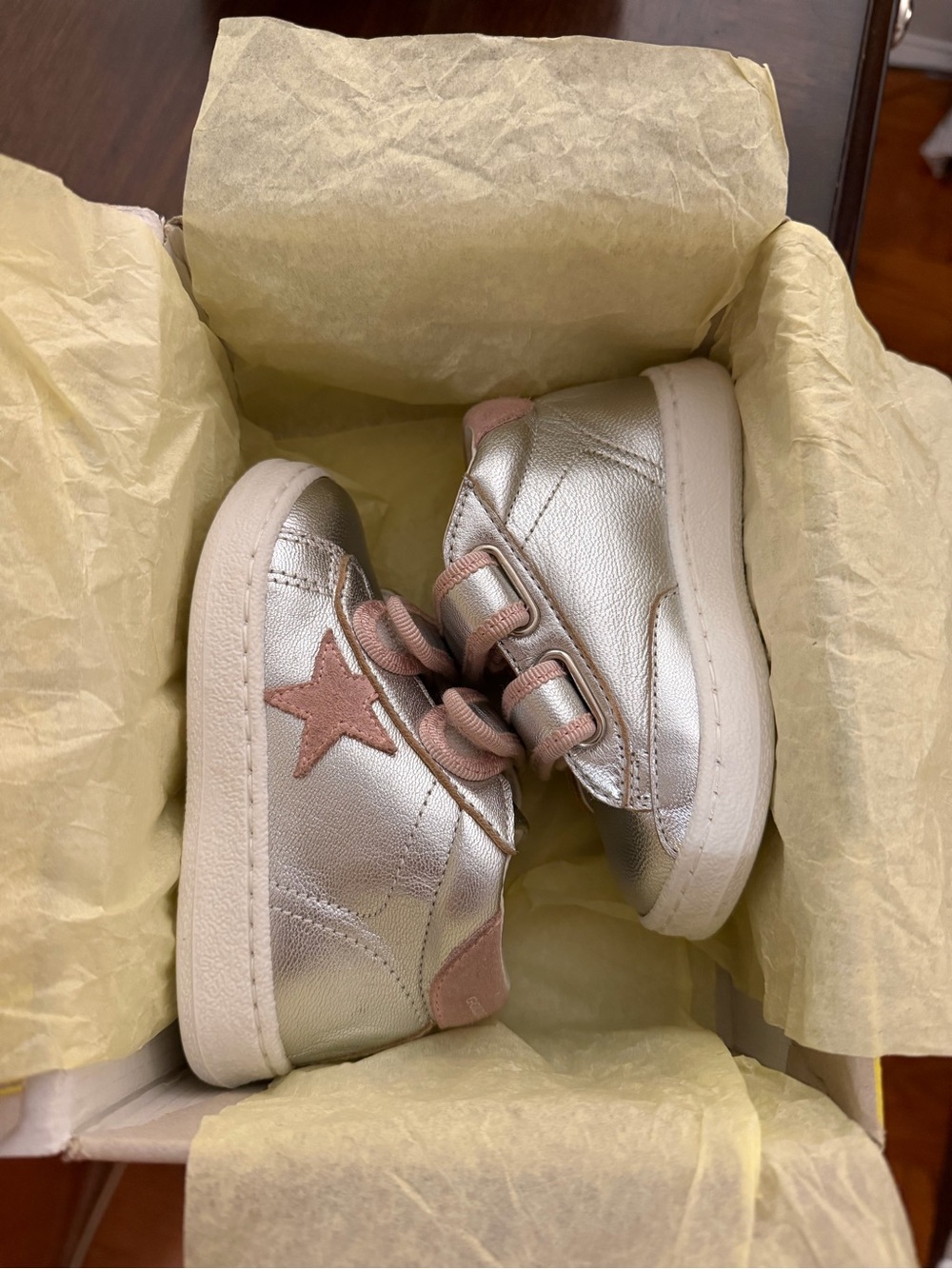 Like New - Golden Goose Kids Metallic Silver Sneakers with Pink Accents Size 22